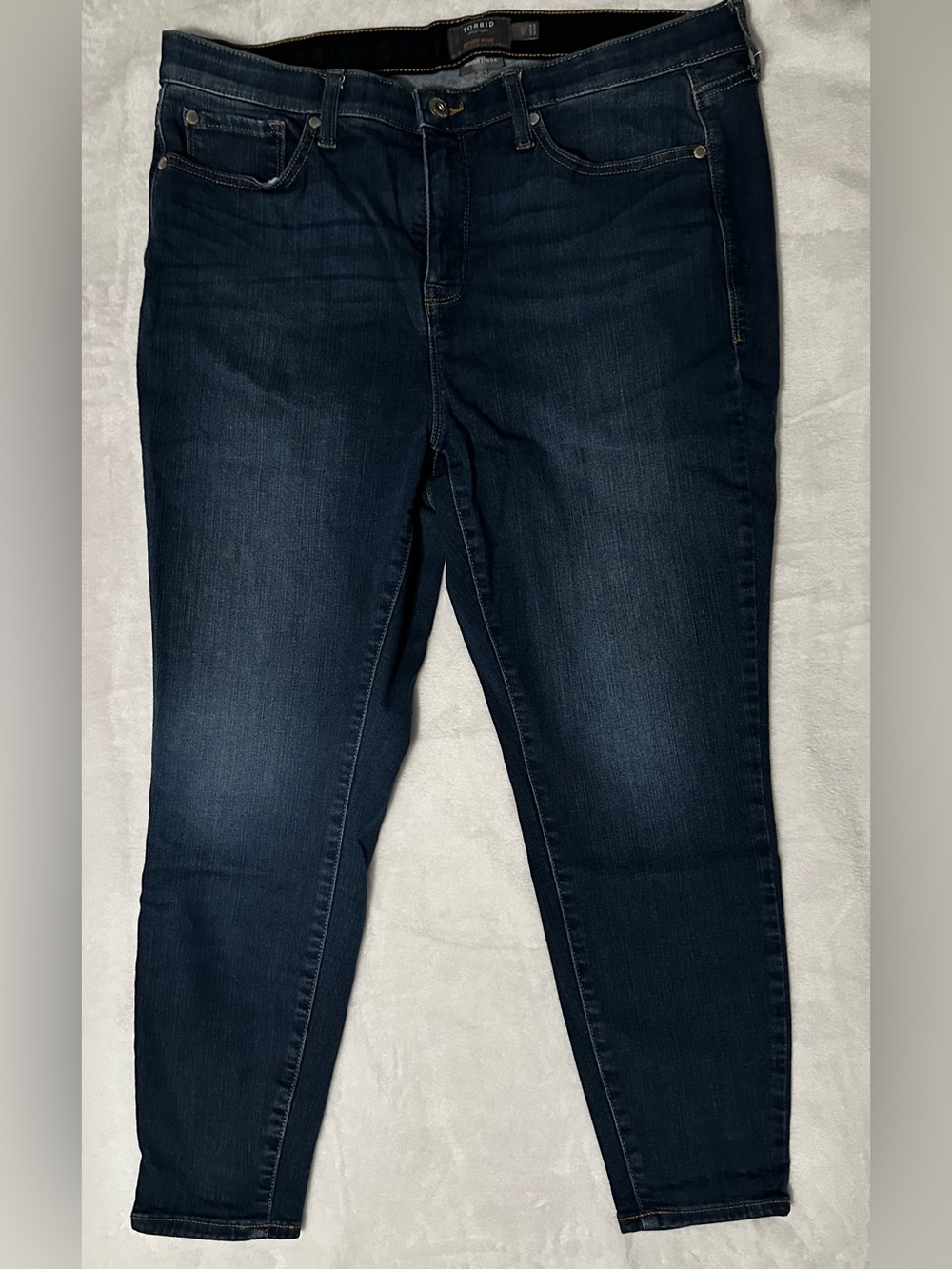 18s Torrid Sky High Skinny Jeans